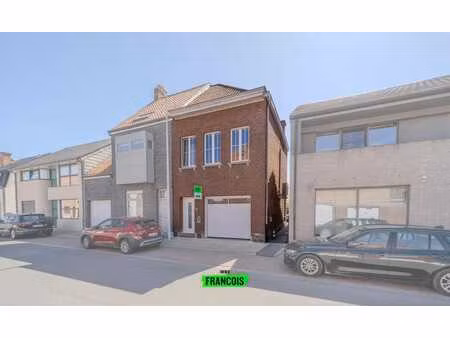 maison prête à emménager avec 3 chambres  garage et jardin …