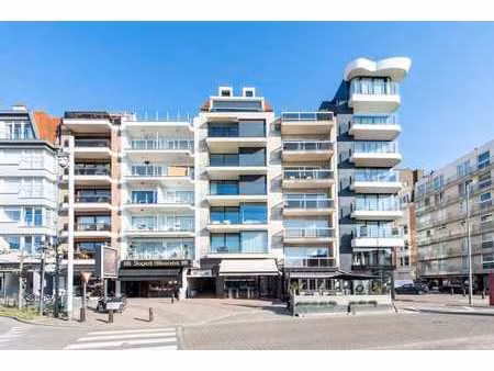 bien commercial lavec superbe situation sur l'avenue du litt
