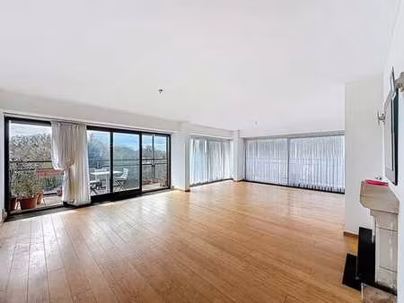 sainte-alix  superbe appart 3ch ± 150m²+ terrasse ± 60m²