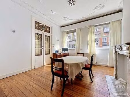 magnifique appartement 1chambre+ bureau à louer à schaerbeek