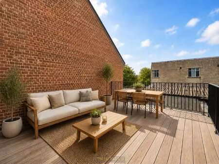 à louer  spacieux appartement en duplex avec 3 chambres e...