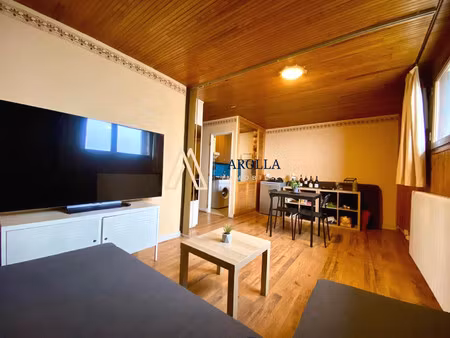 à vendre – studio tignes le lavachet – accès direct aux pi