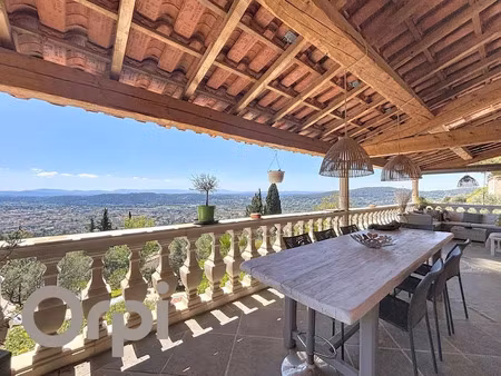 vente maison 5 pièces 160 m² à draguignan (83300)  688 000 €