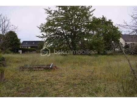 vente terrain à saumur (49400) : à vendre / 2361m² saumur