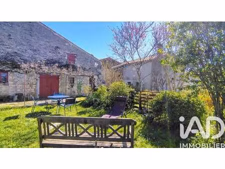 vente maison à fontenay-le-comte (85200) : à vendre / 185m² fontenay-le-comte