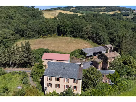 vente ferme 10 pièces 290 m² à le truel (12430)  375 000 €