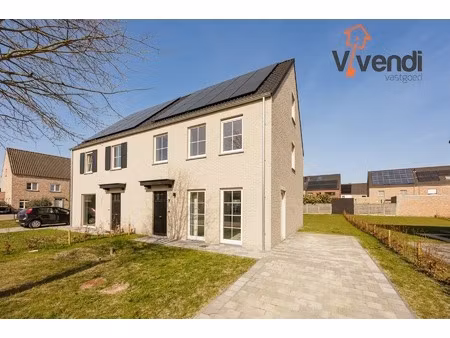 huis te huur in ravels met 4 slaapkamers