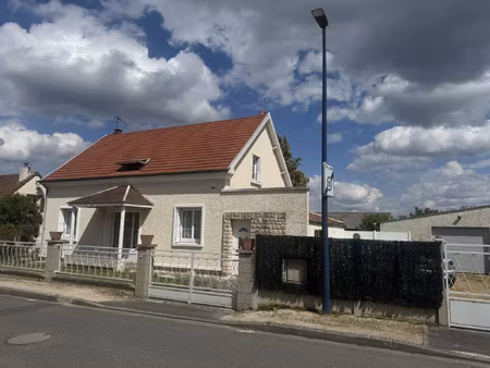 maison semoy centre à pieds