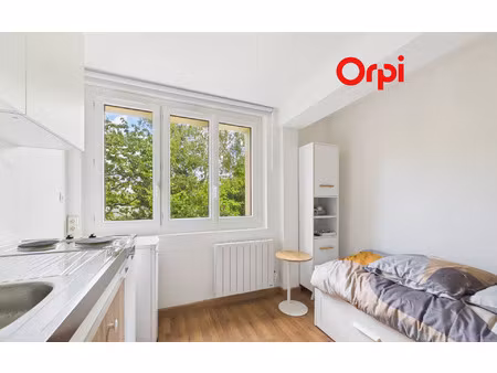 location appartement  m² t-2 à bernay  650 €