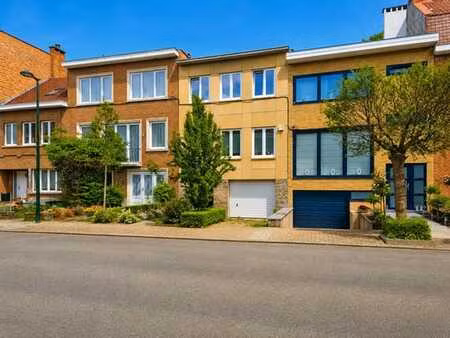 maison 4 ch à vendre dans un quartier calme