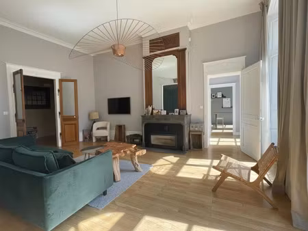 vente appartement 6 pièces 235 m² à salins-les-bains (39110)  285 000 €