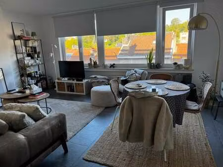agréable appartement 1 chambre idéalement situé