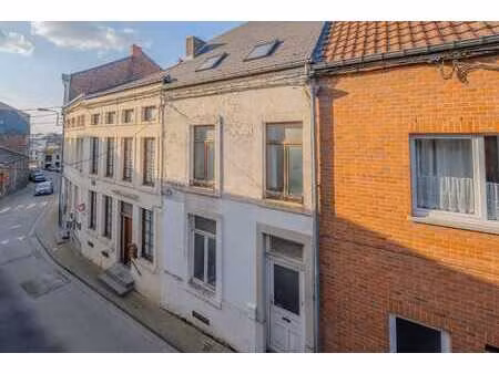 maison de ville aux lignes art deco a renover florennes