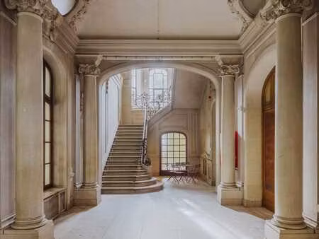 château bettonville – immeuble de prestige à louer