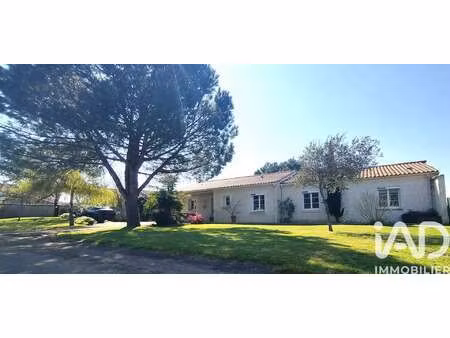 vente maison piscine à fontenay-le-comte (85200) : à vendre piscine / 162m² fontenay-le-co