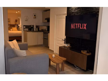 location appartement  27.8 m² t-2 à cannes  850 €