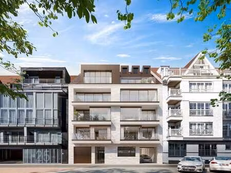 exceptionnel duplex neuf avec vue dégagée sur le zoute  situ