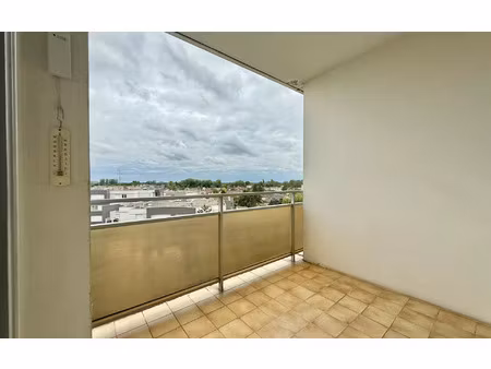 appartement longvic 48.92 m² t-2 à vendre  105 000 €