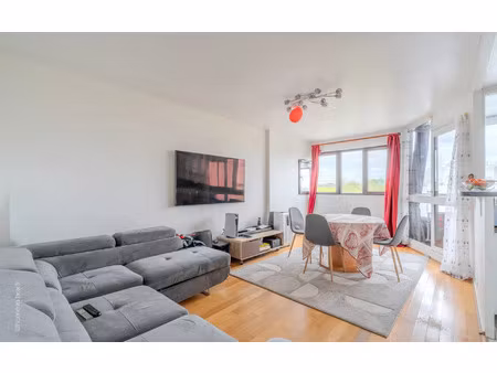 appartement noisy-le-grand 66.61 m² t-3 à vendre  189 000 €