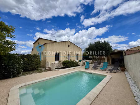 villa 4pièce(s) 3chambre(s) 115 m² uchaud (30620)