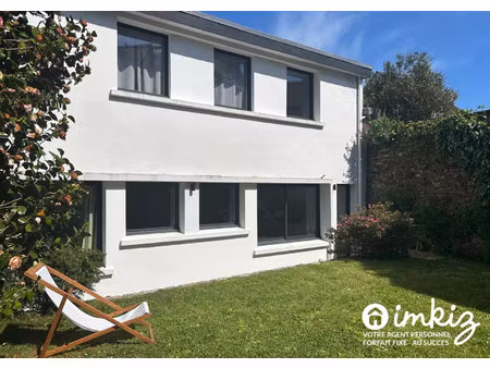 vente maison 13 pièces 241 m² auray (56400)