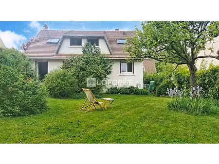 maison luzarches 7 pièce(s) 142 m2