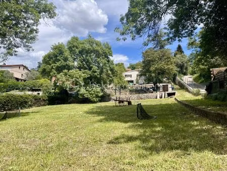 villa t3 de 63 m2 pleine de potentiel – saint-paul-en-forêt - terrain de 2000 m2