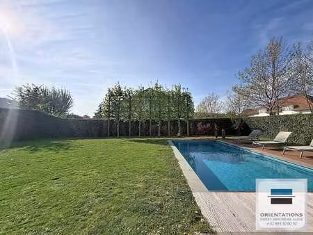 infos et visites 7/7 : splendide villa - peb a+ avec piscine