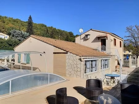 maison individuelle 6 pièces 3 chambres 130 m2 thoard (04380)