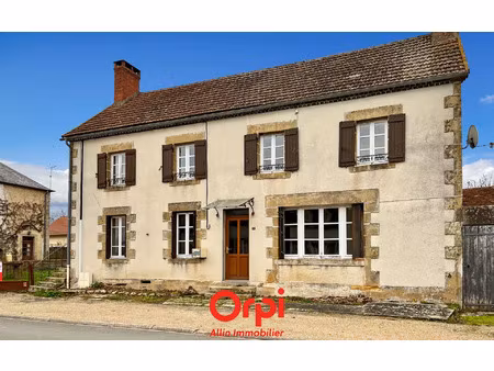 maison murat m² t-6 à vendre  66 500 €