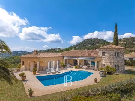 villa de luxe avec vue sur mer à vendre à mandelieu-la-napoule : 1 895 000 € | 518m²