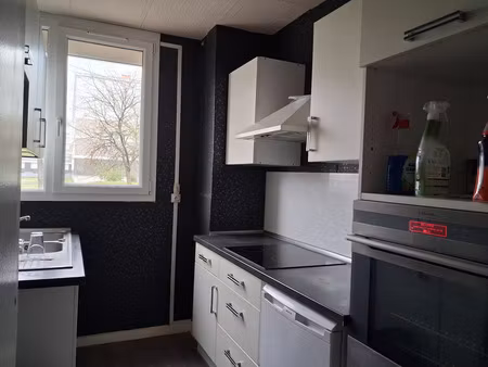 merignac (33700) limite pessac t2 avec parking et cave