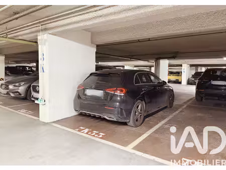 vente parking 12 m²