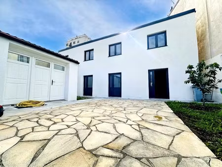pavillon composé de quatre f2 pour une surface totale de 125m²