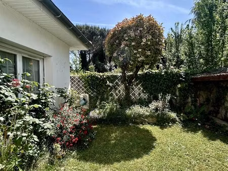 maison de ville de 180 m² avec double entrée  fort potentiel  quartier recherché à tarbes