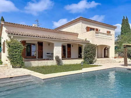 vente maison 7 pièces 222 m² mougins (06250)