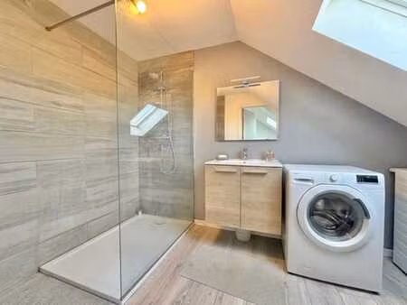 appartement une chambre dans un immeuble presque neuf !