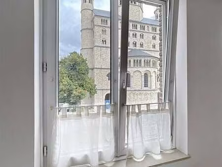 (grand place) bel appartement 1 chambre