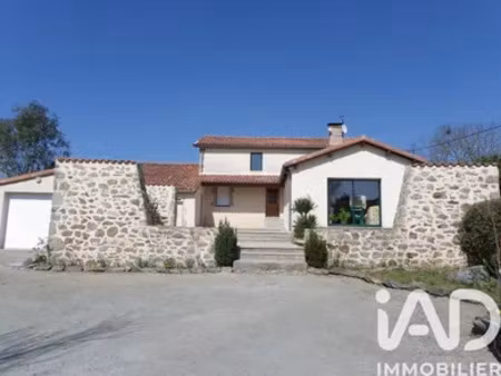 maison de campagne à bressuire (79300)