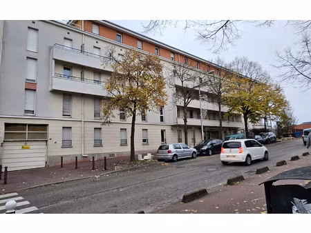 appartement créteil 17.55 m² t-1 à vendre  93 000 €