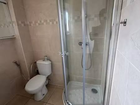 location appartement 2 pièces 28 m² à ris-orangis (91130)  680 €