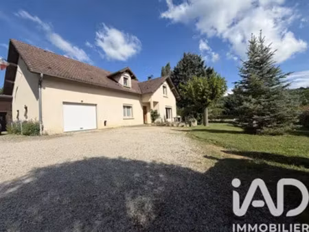 maison à chélieu (38730)