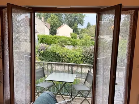 location meublée appartement 2 pièces 44 m² à limours (91470)  850 €