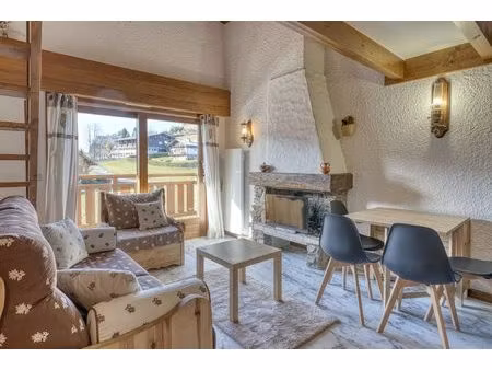 jaillet  appartement t2 + mezzanine  résidence calme