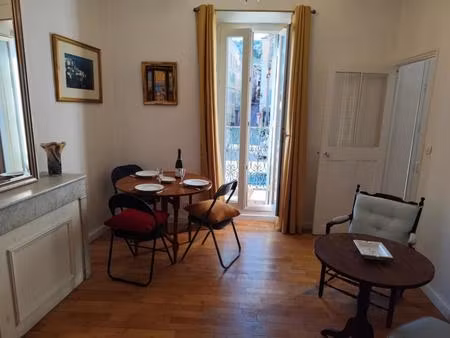 3 pieces 2 chambres centre village