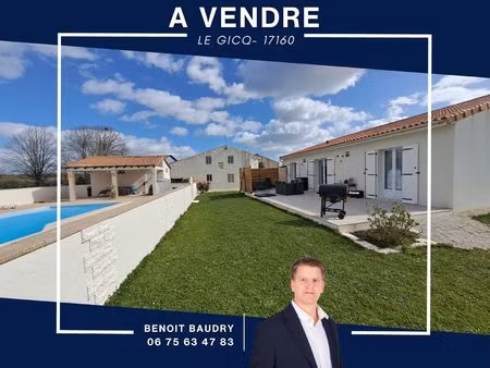 ensemble immobilier ( maison + 2 gites ) - piscine chauffée