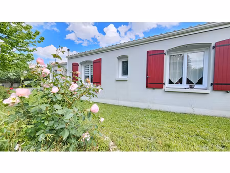 pavillon de plain pied 140m² 79410 saint maxire