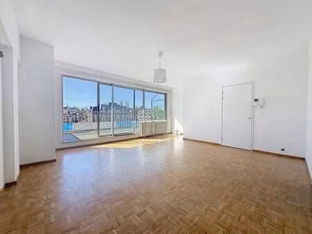 appartement 2 chambres avec terrasses et parking – uccle - a