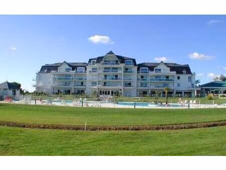 vente appartement 2 pièces piscine à l'aiguillon-sur-vie (85220) : à vendre 2 pièces pisci