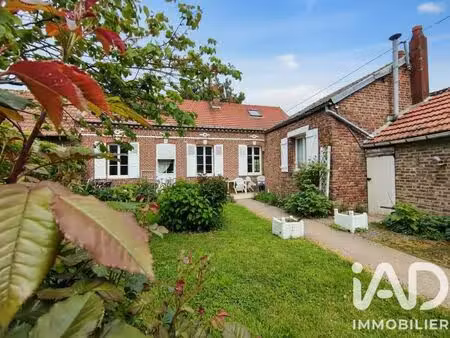 maison à becquigny (80500)